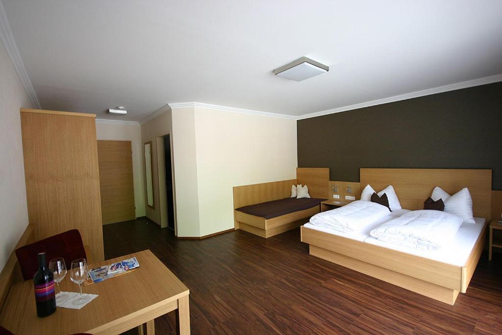 Hotel Herzblut - Joker Card Included In Summer Saalbach-Hinterglemm Esterno foto
